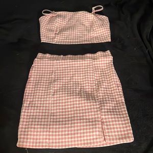 2 piece skirt and shirt set pink and white size L